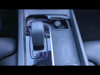 Photo 28 du bon plan VOLVO XC60 T6 Hybride Rechargeable 253 + 145ch Plus Style Chrome Geartronic 8 AWD occasion à 52900 €