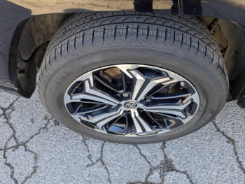 Photo 9 du bon plan TOYOTA RAV4 Hybride Rechargeable 306ch Collection AWD occasion à 34990 €