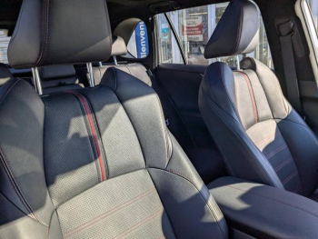 Photo 10 du bon plan TOYOTA RAV4 Hybride Rechargeable 306ch Collection AWD occasion à 34990 €