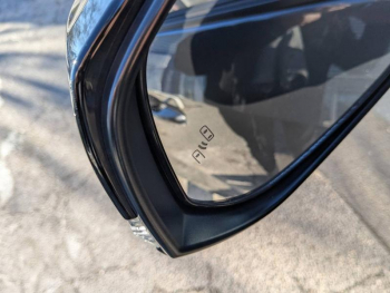 Photo 14 du bon plan TOYOTA RAV4 Hybride Rechargeable 306ch Collection AWD occasion à 34990 €