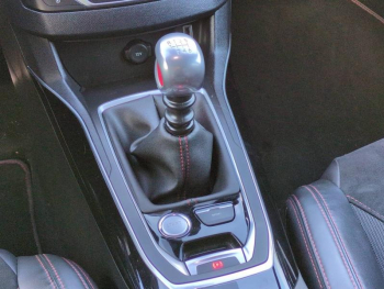 Photo 23 du bon plan PEUGEOT 308 1.6 THP 270ch S&S GTi by Peugeot Sport occasion à 19500 €