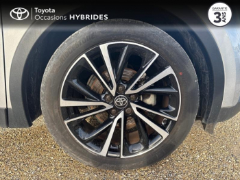 Photo 16 du bon plan TOYOTA C-HR 1.8 Hybride 140ch Collection NG23 occasion à 29990 €