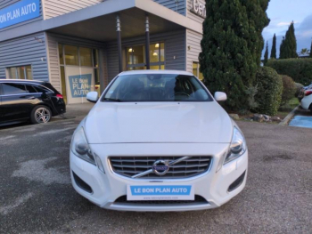 Photo 7 du bon plan VOLVO S60 D3 163ch Kinetic occasion à 8990 €