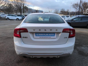 Photo 8 du bon plan VOLVO S60 D3 163ch Kinetic occasion à 8990 €