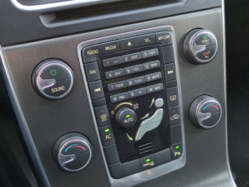 Photo 22 du bon plan VOLVO S60 D3 163ch Kinetic occasion à 8990 €