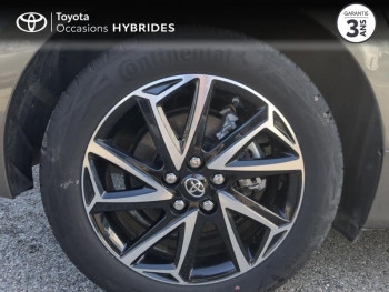 Photo 16 du bon plan TOYOTA Yaris 116h Design 5p MY22 occasion à 20980 €