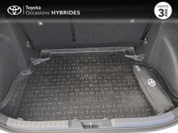 Photo 10 du bon plan TOYOTA Corolla 1.8 140ch Design MY23 occasion à 24890 €