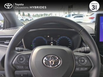 Photo 13 du bon plan TOYOTA Corolla 1.8 140ch Design MY23 occasion à 24890 €