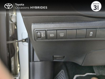 Photo 24 du bon plan TOYOTA Corolla 1.8 140ch Design MY23 occasion à 24890 €