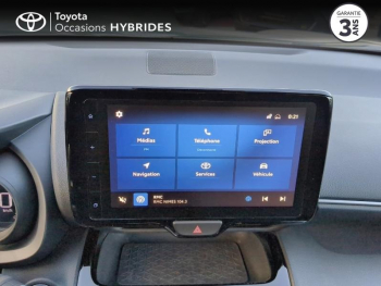 Photo 15 du bon plan TOYOTA Yaris Cross 116h Design MY22 PACK CARGO occasion à 23680 €
