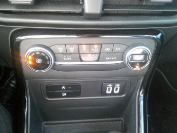 Photo 12 du bon plan FORD EcoSport 1.0 EcoBoost 125ch Titanium occasion à 15900 €