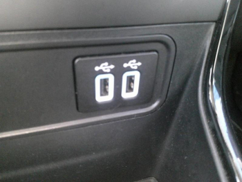 Photo 13 du bon plan FORD EcoSport 1.0 EcoBoost 125ch Titanium occasion à 15900 €