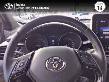 Photo 13 du bon plan TOYOTA C-HR 122h Edition 2WD E-CVT RC18 occasion à 17690 €