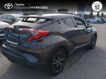 Photo 18 du bon plan TOYOTA C-HR 122h Edition 2WD E-CVT RC18 occasion à 17690 €
