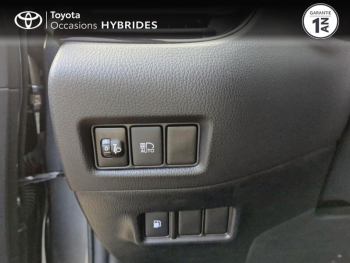 Photo 22 du bon plan TOYOTA C-HR 122h Edition 2WD E-CVT RC18 occasion à 17690 €