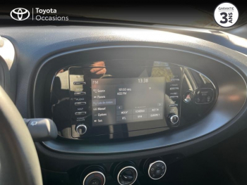 Photo 15 du bon plan TOYOTA Aygo X 1.0 VVT-i 72ch Dynamic S-CVT occasion à 13690 €