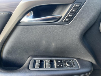 Photo 27 du bon plan LEXUS RX 450h 4WD F SPORT Executive Pano occasion à 35980 €