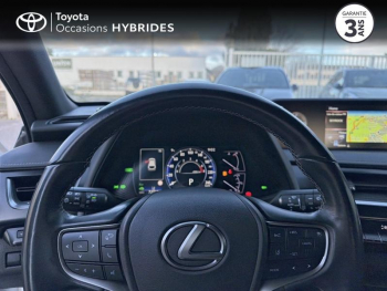 Photo 13 du bon plan LEXUS UX 250h 2WD Luxe Pack Technologie occasion à 21990 €