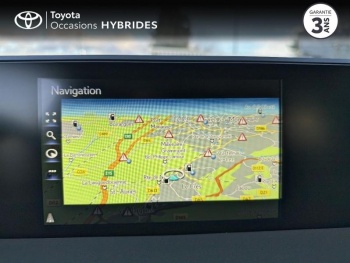 Photo 15 du bon plan LEXUS UX 250h 2WD Luxe Pack Technologie occasion à 21990 €