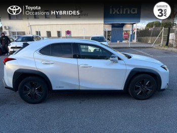 Photo 17 du bon plan LEXUS UX 250h 2WD Luxe Pack Technologie occasion à 21990 €