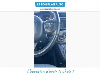 Photo 18 du bon plan FIAT Panda 1.2 8v 69ch Easy occasion à 7990 €