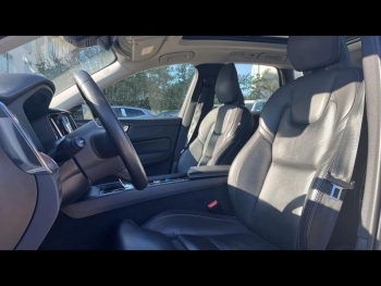 Photo 5 du bon plan VOLVO XC60 T6 AWD 253 + 145ch Utimate Style Dark Geartronic occasion à 39900 €