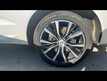 Photo 24 du bon plan VOLVO XC60 T6 AWD 253 + 145ch Utimate Style Dark Geartronic occasion à 39900 €