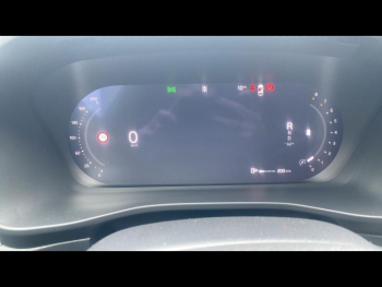 Photo 22 du bon plan VOLVO XC40 B3 163ch Ultra DCT 7 occasion à 45900 €