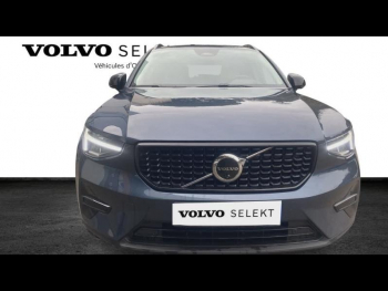 Photo 34 du bon plan VOLVO XC40 B3 163ch Ultra DCT 7 occasion à 45900 €