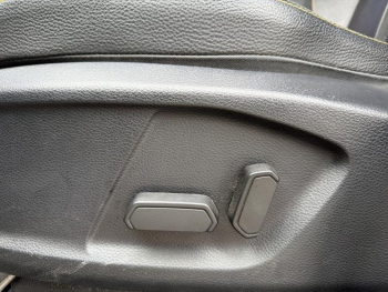 Photo 25 du bon plan FORD Ranger VUL 2.0 TDCi 213ch Double Cabine Wildtrak BVA10 occasion à 36900 €