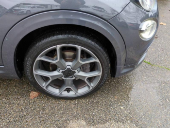 Photo 22 du bon plan FIAT 500X 1.3 FireFly Turbo T4 150ch Ballon Or DCT occasion à 14990 €