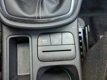 Photo 20 du bon plan FORD Puma 1.0 Flexifuel 125ch S&S mHEV Titanium X occasion à 17990 €