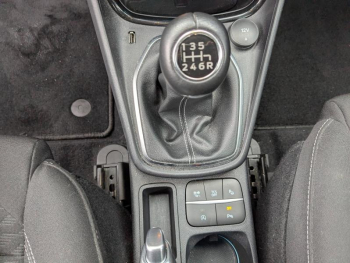 Photo 15 du bon plan FORD Puma 1.0 EcoBoost Hybrid 125ch Titanium S&S occasion à 18900 €