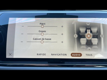 Photo 23 du bon plan LAND-ROVER Evoque 1.5 P300e 309ch R-Dynamic SE AWD BVA Mark III occasion à 52400 €