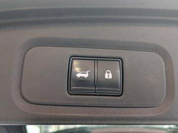 Photo 23 du bon plan NISSAN Qashqai 1.3 Mild Hybrid 158ch Tekna Xtronic occasion à 23900 €