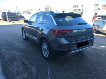 Photo 3 du bon plan VOLKSWAGEN T-Roc 1.0 TSI 110ch VW Edition occasion à 21990 €