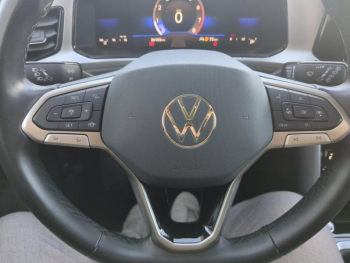 Photo 18 du bon plan VOLKSWAGEN T-Roc 1.0 TSI 110ch VW Edition occasion à 21990 €