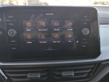 Photo 21 du bon plan VOLKSWAGEN T-Roc 1.0 TSI 110ch VW Edition occasion à 21990 €