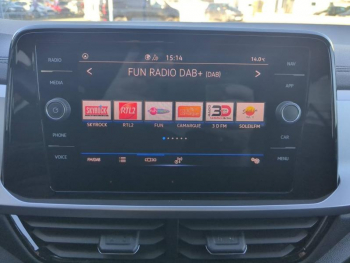 Photo 27 du bon plan VOLKSWAGEN T-Roc 1.0 TSI 110ch VW Edition occasion à 21990 €