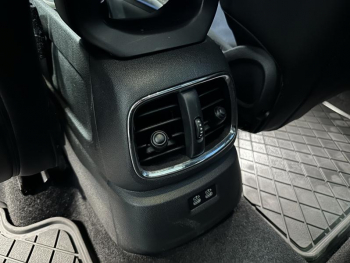 Photo 16 du bon plan MINI Countryman Cooper SE 136ch + 88ch Longstone ALL4 BVA6 7cv occasion à 23680 €