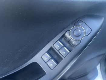 Photo 16 du bon plan FORD Puma 1.0 Flexifuel 125ch S&S mHEV Titanium Design 3 occasion à 15490 €