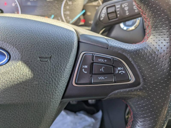 Photo 16 du bon plan FORD EcoSport 1.0 EcoBoost 125ch ST-Line Euro6.2 occasion à 12490 €