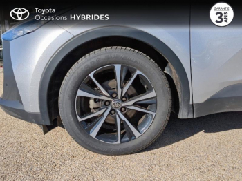Photo 16 du bon plan TOYOTA C-HR 2.0 Hybride 200ch Design NG23 occasion à 28890 €