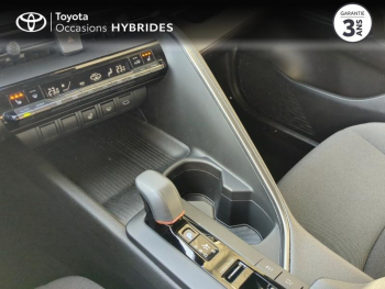 Photo 20 du bon plan TOYOTA C-HR 2.0 Hybride 200ch Design NG23 occasion à 28890 €