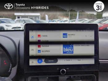 Photo 15 du bon plan TOYOTA Yaris Cross 130h Design MC24 occasion à 25990 €