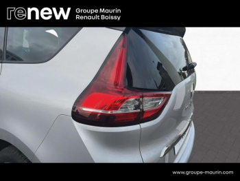 Photo 17 du bon plan RENAULT Grand Scenic 1.7 Blue dCi 120ch Intens occasion à 17490 €