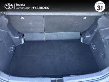 Photo 10 du bon plan TOYOTA Yaris 116h Design 5p MY22 occasion à 20980 €