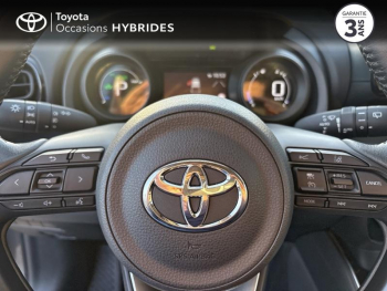 Photo 13 du bon plan TOYOTA Yaris 116h Design 5p MY22 occasion à 20980 €