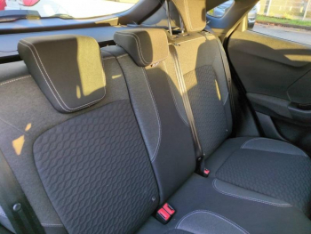 Photo 18 du bon plan FORD Puma 1.0 Flexifuel 125ch S&S mHEV Titanium occasion à 17900 €