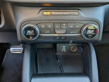 Photo 11 du bon plan FORD Kuga 2.5 Duratec 225ch PowerSplit PHEV ST-Line X e-CVT 13cv occasion à 18990 €